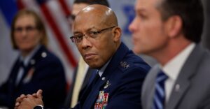 Read more about the article Why did Trump fire high-ranking military officials?