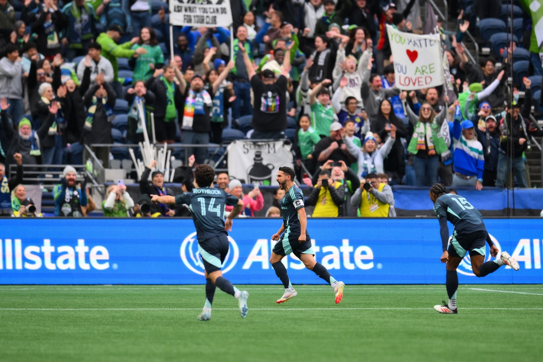 You are currently viewing Jordan Morris’ historic goal helps Sounders pound LAFC