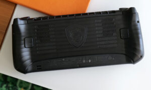 Read more about the article MSI Claw 8 AI+ review: This cat got its bite back