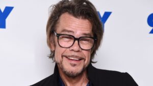 Read more about the article New York Dolls’ David Johansen Dies At 75 Amid Stage 4 Cancer