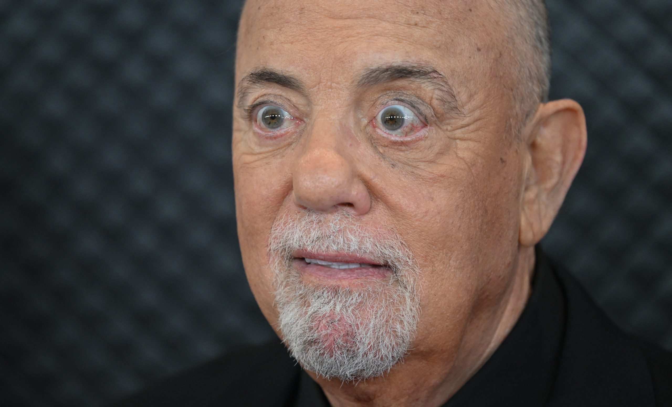 You are currently viewing Billy Joel Forced to Postpone Tour Due to Health Issues: Here’s What We Know