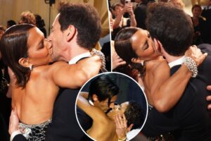 Read more about the article Halle Berry recreates steamy Oscars red carpet kiss with Adrien Brody 22 years later