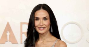 Read more about the article Demi Moore Processes Oscars Loss With Dog Pilaf and 2 Bowls of Fries