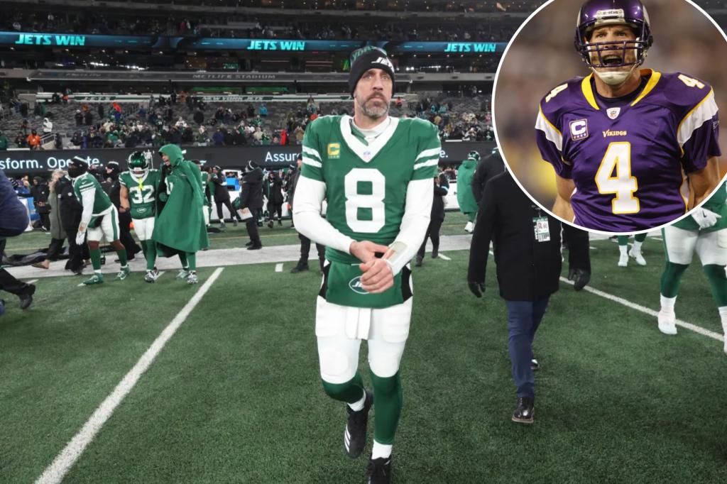 You are currently viewing Brett Favre urges Aaron Rodgers to sign with Vikings